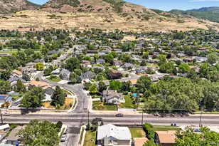 396 E 700 S, Centerville, UT 84014 - Photo 27