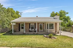 396 E 700 S, Centerville, UT 84014 - Photo 31