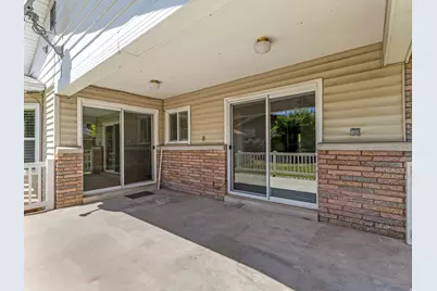 396 E 700 S, Centerville, UT 84014 - Photo 23