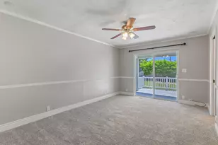 396 E 700 S, Centerville, UT 84014 - Photo 11