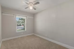 396 E 700 S, Centerville, UT 84014 - Photo 9