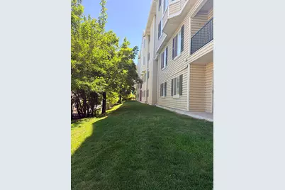 112 W 1230 N #302, Provo, UT 84604 - Photo 15