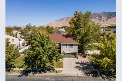443 Wheatridge Rd, Stansbury Park, UT 84074 - Photo 3