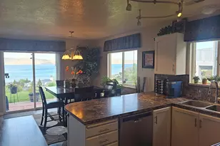930 N Newberg Dr, Garden City, UT 84028 - Photo 7