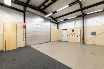 3070 E Little Cottonwood Rd S, Sandy, UT 84092 - Photo 25
