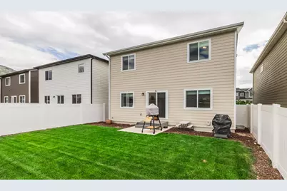 4924 W Willowstone Dr, Highland, UT 84003 - Photo 3