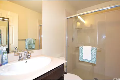 3176 W 5625 S, Roy, UT 84067 - Photo 11