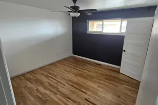 650 N 300 W, Salt Lake City, UT 84103 - Photo 9