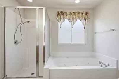 12758 S Marks Way W, Riverton, UT 84065 - Photo 27