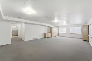 12758 S Marks Way W, Riverton, UT 84065 - Photo 33