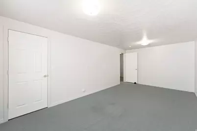 12758 S Marks Way W, Riverton, UT 84065 - Photo 41