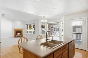 12758 S Marks Way W, Riverton, UT 84065 - Photo 13