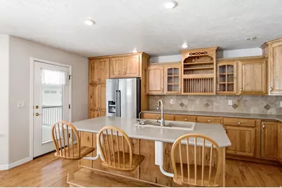 12758 S Marks Way W, Riverton, UT 84065 - Photo 15