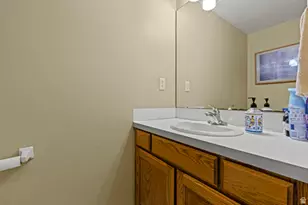 4893 S 1075 E, Ogden, UT 84403 - Photo 9