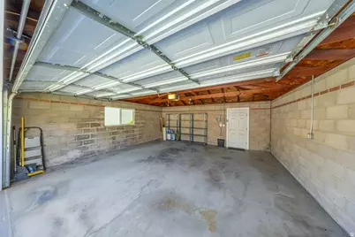 139 N 1050 E, Bountiful, UT 84010 - Photo 23