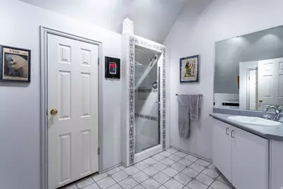 24 S 600 E, Salt Lake City, UT 84102 - Photo 15