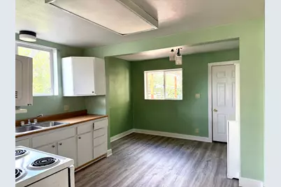 189 N 200 W, Blanding, UT 84511 - Photo 23