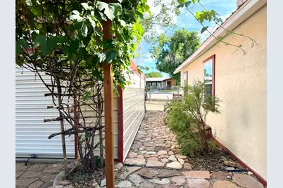 189 N 200 W, Blanding, UT 84511 - Photo 7