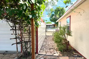 189 N 200 W, Blanding, UT 84511 - Photo 7