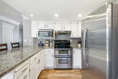 11209 S Christopher Cir E, Sandy, UT 84092 - Photo 11