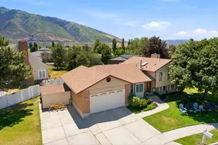 11209 S Christopher Cir E, Sandy, UT 84092 - Photo 47