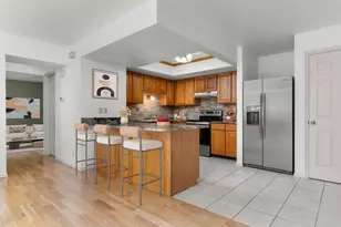 7977 S Sunnyoak Cir E, Cottonwood Heights, UT 84121 - Photo 7
