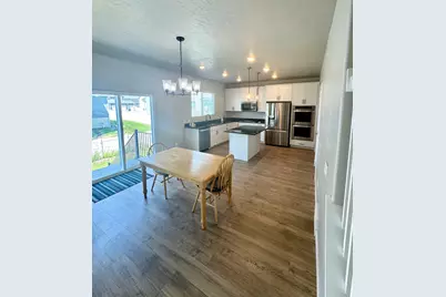 4186 W 800 S, Syracuse, UT 84075 - Photo 3