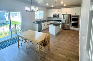 4186 W 800 S, Syracuse, UT 84075 - Photo 3