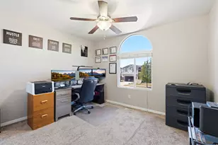 2881 W 2075 S, Syracuse, UT 84075 - Photo 15