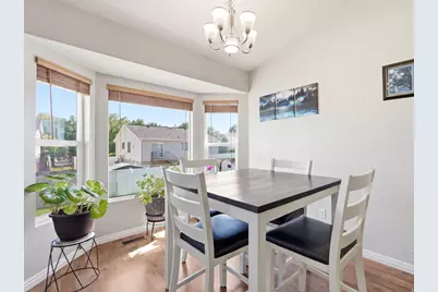 2881 W 2075 S, Syracuse, UT 84075 - Photo 7