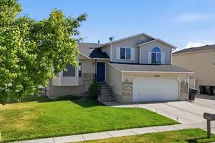 2881 W 2075 S, Syracuse, UT 84075 - Photo 1