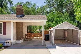 10574 S Crocus St E, Sandy, UT 84094 - Photo 27