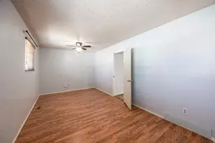 10574 S Crocus St E, Sandy, UT 84094 - Photo 11