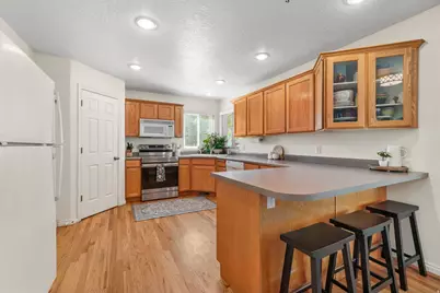 4684 W 9980 N, Cedar Hills, UT 84062 - Photo 9