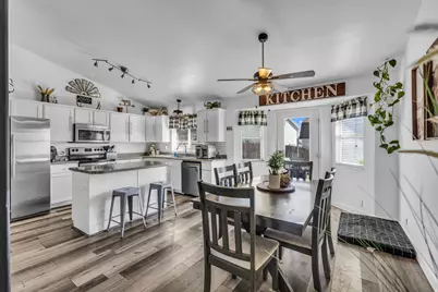 279 W Settlers Ct, Tooele, UT 84074 - Photo 7