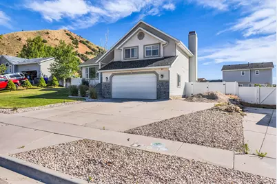 279 W Settlers Ct, Tooele, UT 84074 - Photo 3