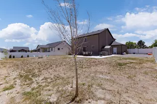 3972 N Wood Rd, Eagle Mountain, UT 84005 - Photo 33