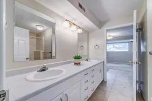 1273 E Grayson Ct, Sandy, UT 84094 - Photo 21