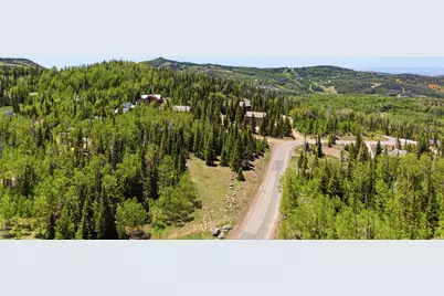 615 E Old Rd, Brian Head, UT 84719 - Photo 29