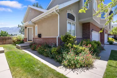 4467 S Hampton Crest Cv E, Millcreek, UT 84124 - Photo 3