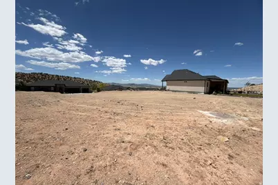 1490 N Knoll St #7, Cedar City, UT 84721 - Photo 9