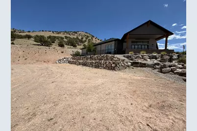 1490 N Knoll St #7, Cedar City, UT 84721 - Photo 5