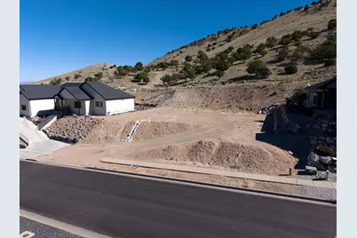 1490 N Knoll St #7, Cedar City, UT 84721 - Photo 9