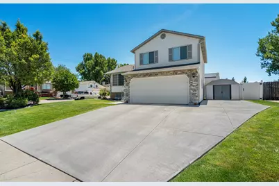 3307 W 4975 S, Roy, UT 84067 - Photo 3