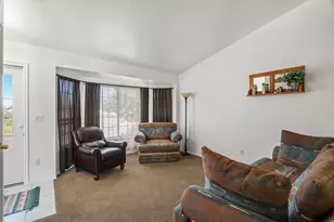 3307 W 4975 S, Roy, UT 84067 - Photo 5