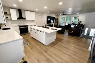 17 E Monticello Dr, Kaysville, UT 84037 - Photo 3