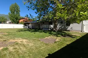 17 E Monticello Dr, Kaysville, UT 84037 - Photo 25