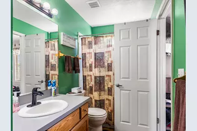 5495 Midland Dr, Roy, UT 84067 - Photo 19