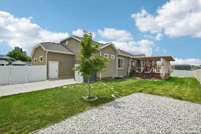 1168 E Canyon Dr, South Weber, UT 84405 - Photo 33