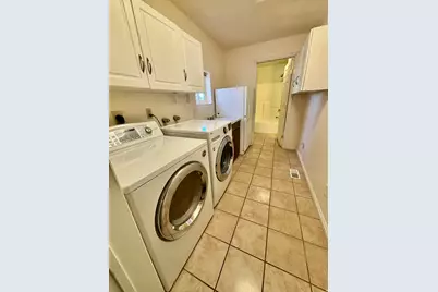 2369 N 2600 E, Layton, UT 84040 - Photo 25